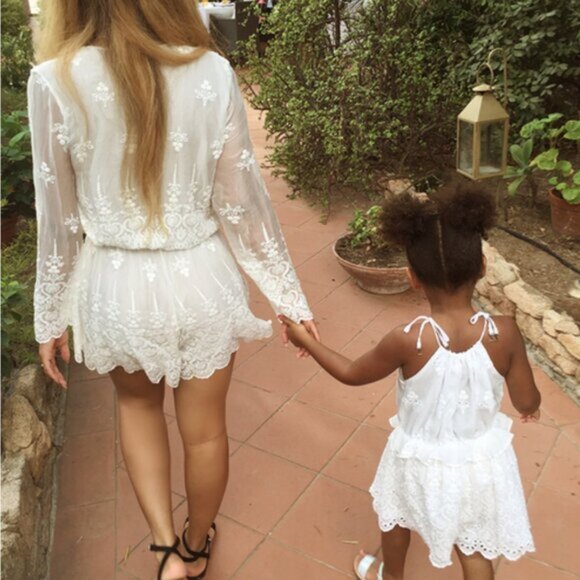 As seen on Beyonce! Zimmermann Lucia Silk Embroidered Romper Ivory S0 b53E - Picture 8 of 13
